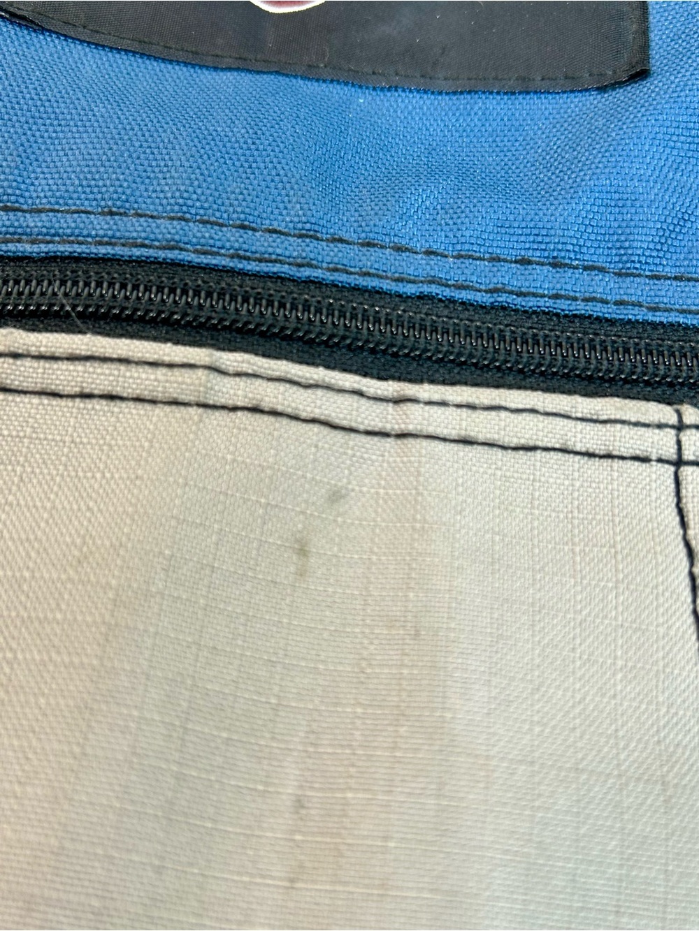 Vintage Y2K Jansport Airlift Backpack in Blue/Grey/Black, Gel Padded Straps - Picture 13 of 13